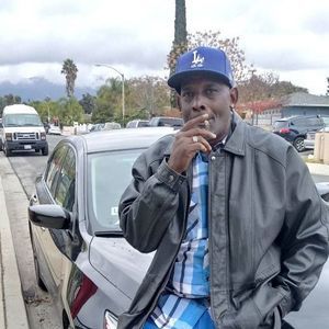 Meet your Posher, Derrick